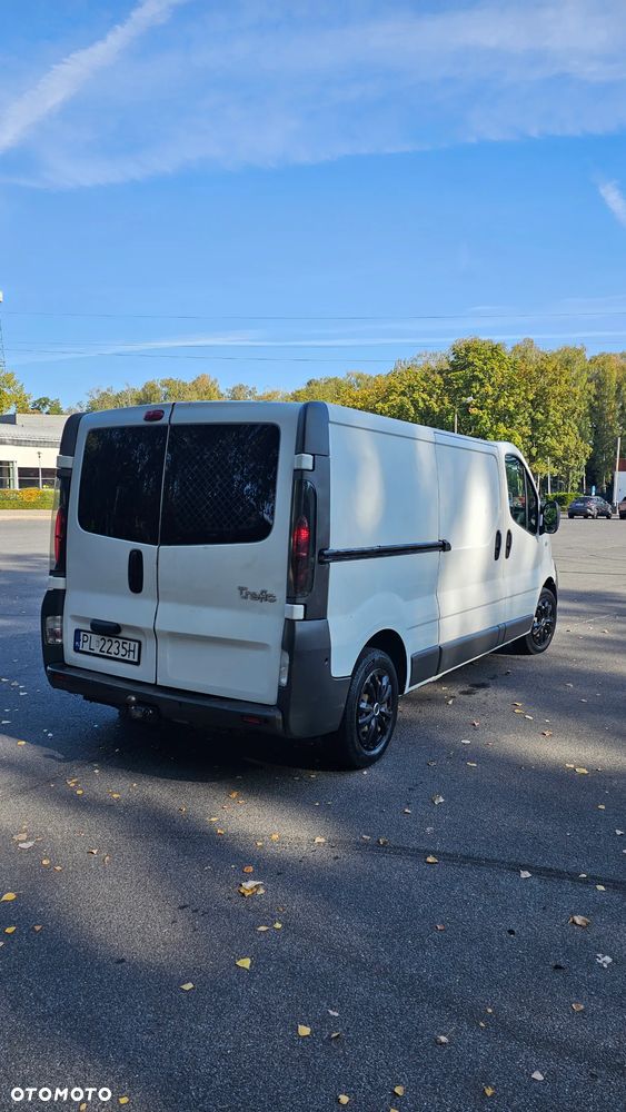 Renault Trafic 2006 photo 4