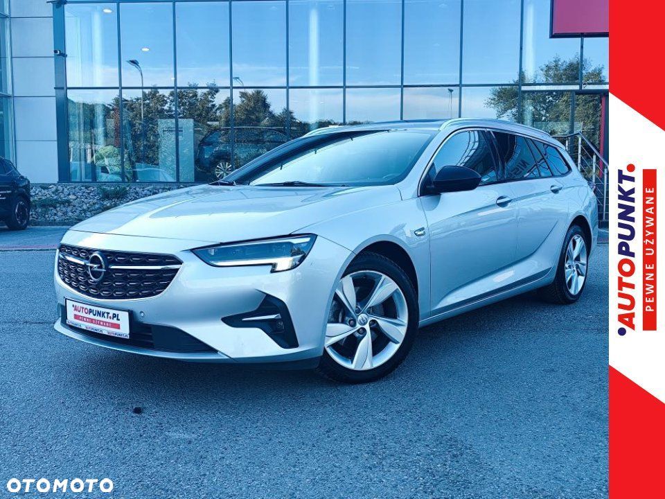 Opel Insignia - 1