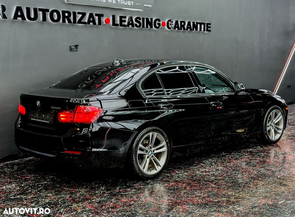 BMW Seria 3 328i Aut. Sport Line - 11