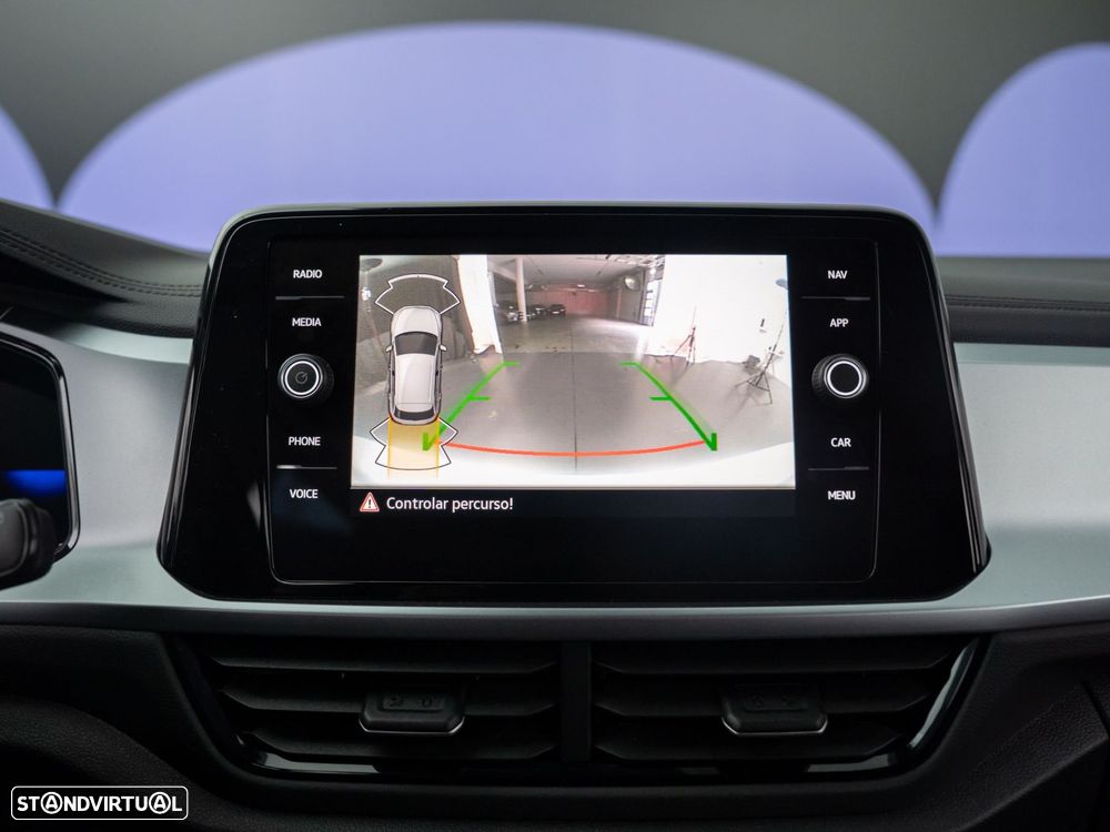 VW T-Roc 1.0 TSI Urban - 25