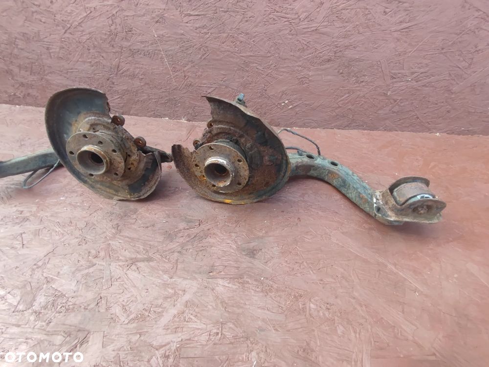 BMW E46 ORYGINALNY WAHACZ PRAWY / LEWY DO SILNIKÓW GAMY M54B30 / M57D30 / WAHACZE WZDŁUŻNE POD DUŻE TARCZE HAMULCOWĄ O NR. 33 32 6 774 779 / 33 32 1 097 035 / 33 32 6 770 805 / 33 32 6 774 780 OEM - 4