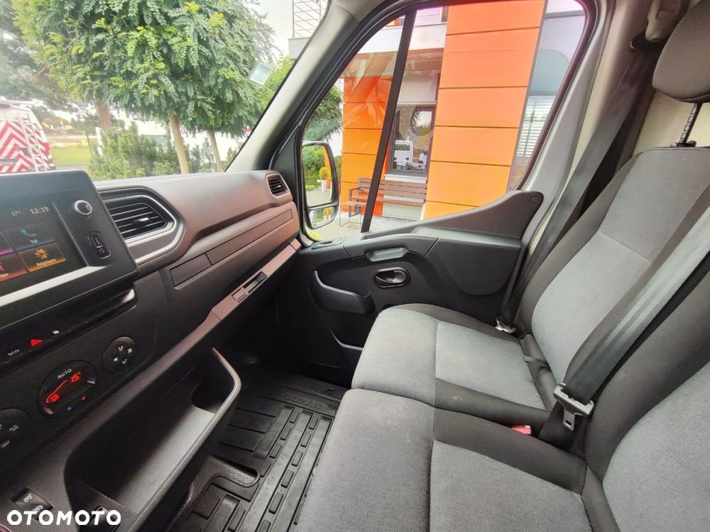 Renault Master - 15
