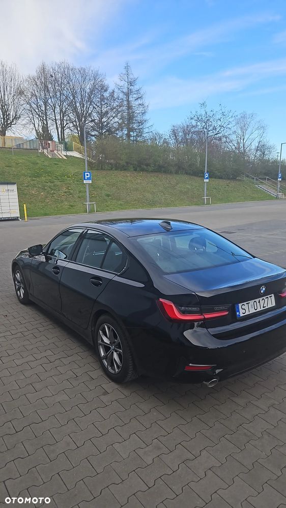BMW Seria 3 318d - 8