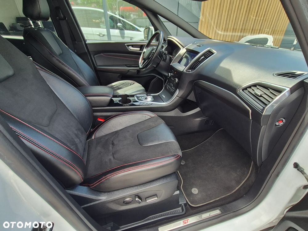 Ford S-Max 2.0 EcoBlue ST-Line - 32