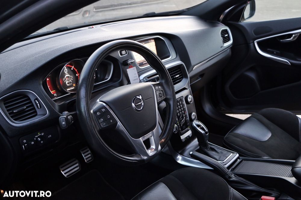 Volvo V40 D3 Geartronic R Design - 13