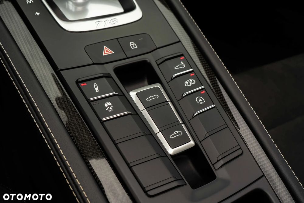 Porsche 718 Boxster GTS 4.0 PDK - 24