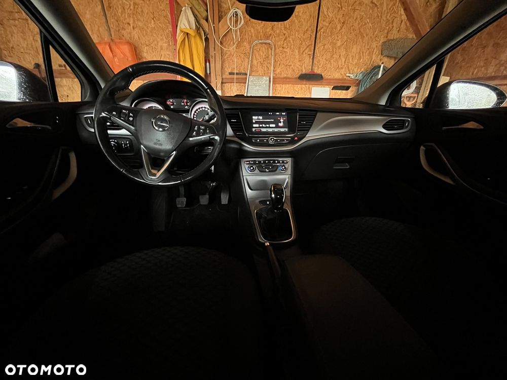 Opel Astra V 1.4 T Enjoy - 16