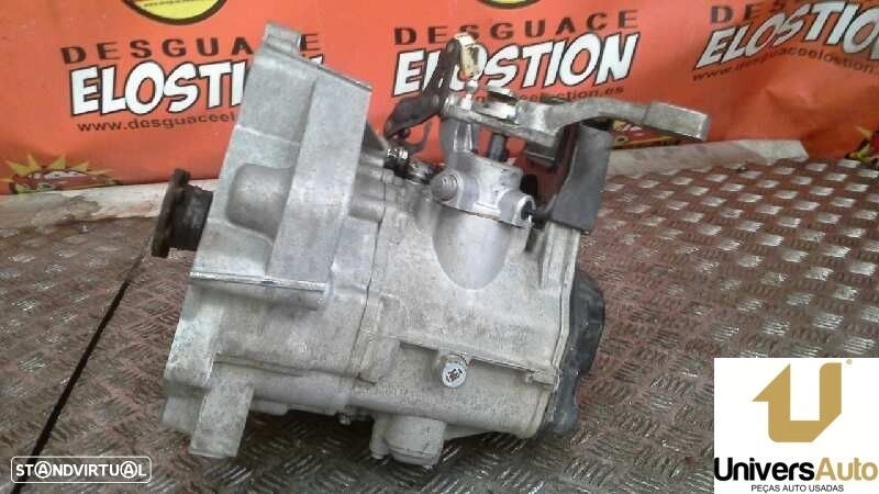CAIXA VELOCIDADES VOLKSWAGEN POLO 2002 -FSP - 1