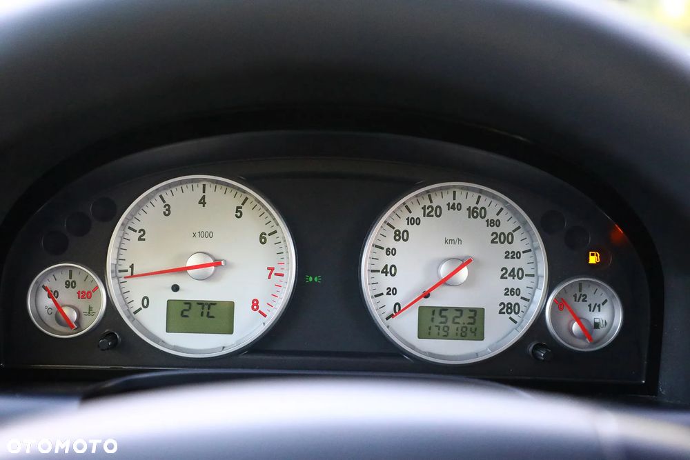 Ford Mondeo V6 ST 220 - 17
