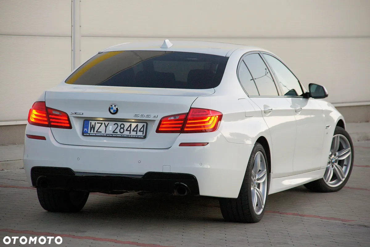BMW Seria 5 535d xDrive - 29