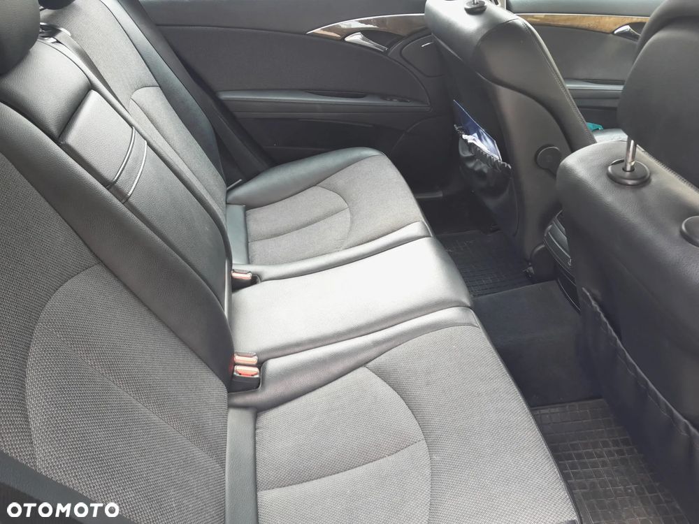 Mercedes-Benz Klasa E 220 CDI Automatik Avantgarde - 7