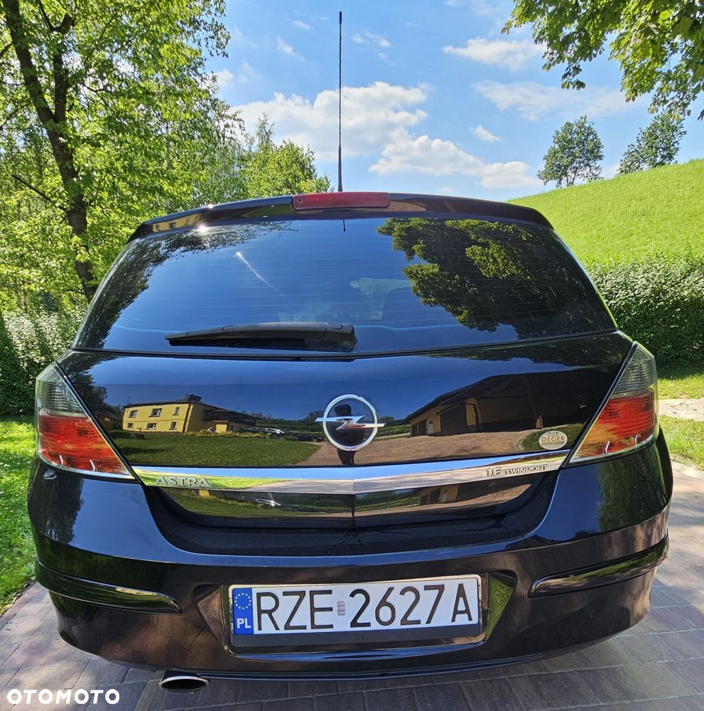 Opel Astra - 4