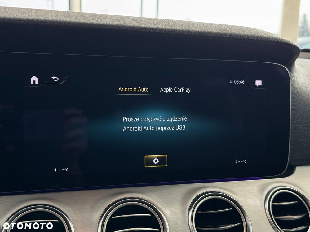 Mercedes-Benz Klasa E 220 d 4-Matic AMG/Avantgarde - 27