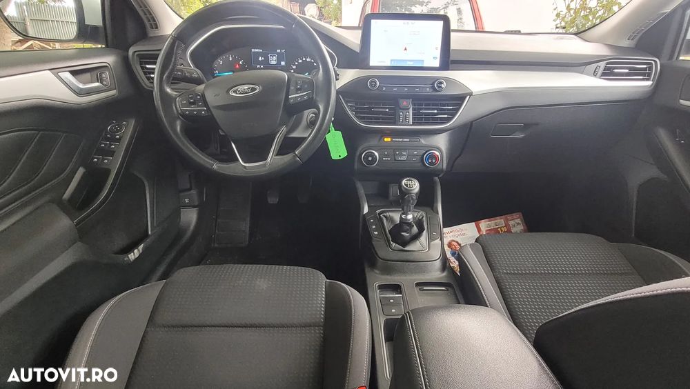 Ford Focus 1.5 EcoBlue Start-Stopp-System ST-LINE STYLE - 19