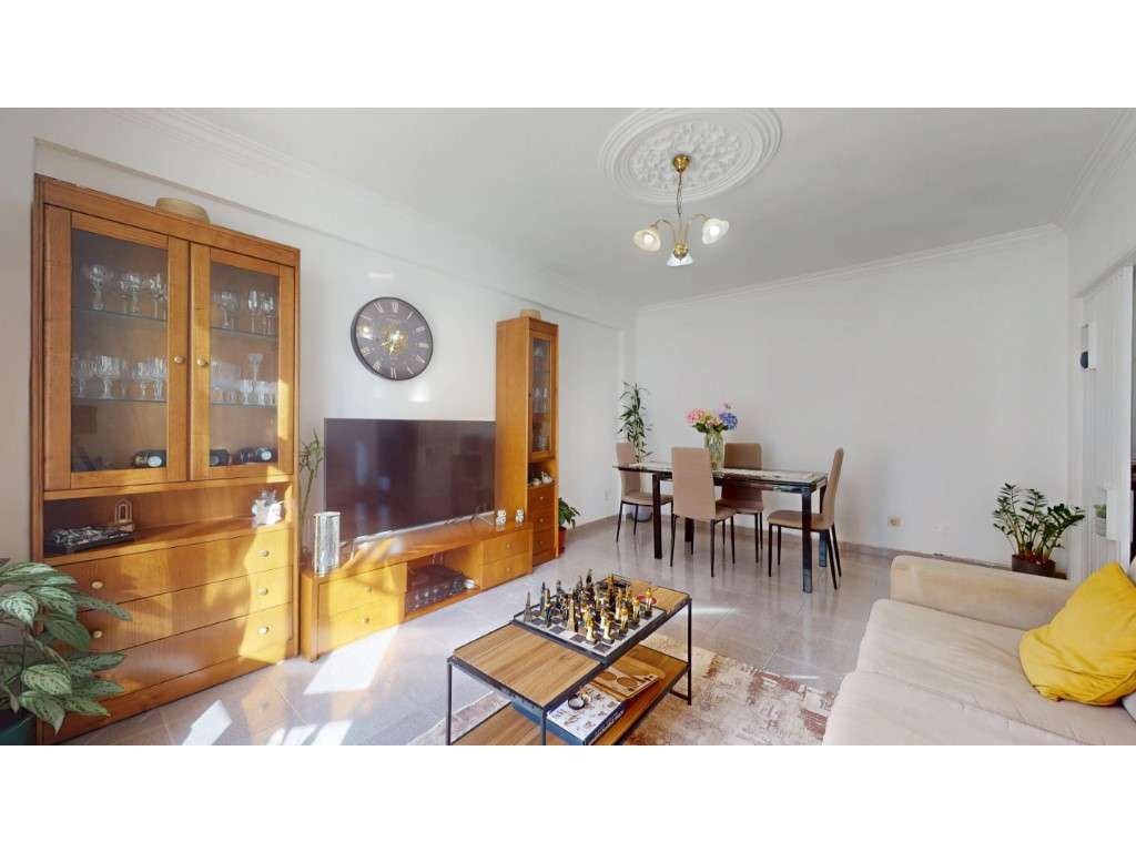 Apartamento T3 Tapada das Mercês - Grande imagem: 3/20