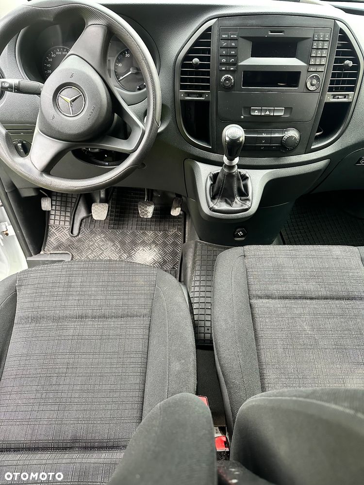 Mercedes-Benz Vito - 11