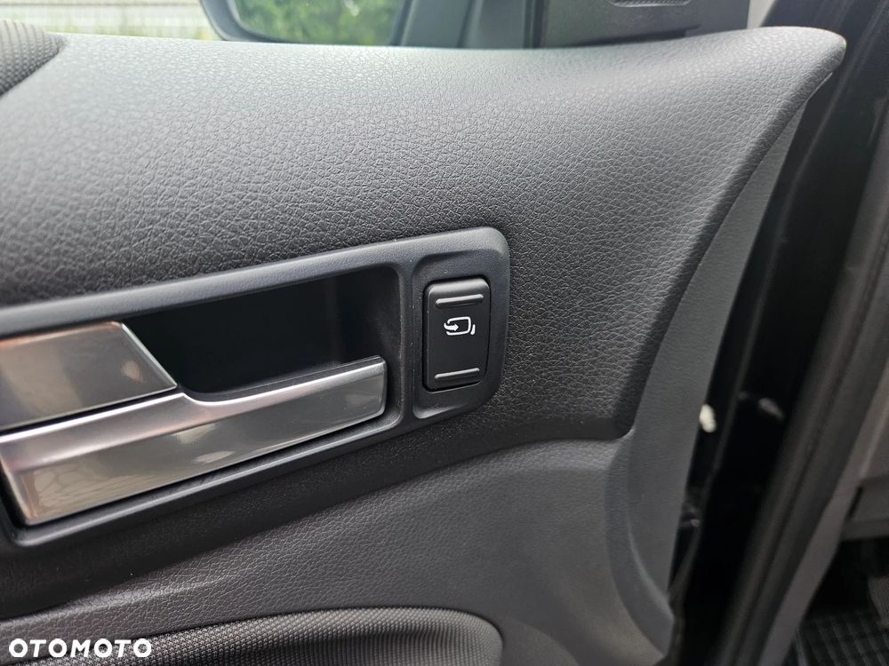 Ford Kuga 2.0 TDCi Titanium - 10