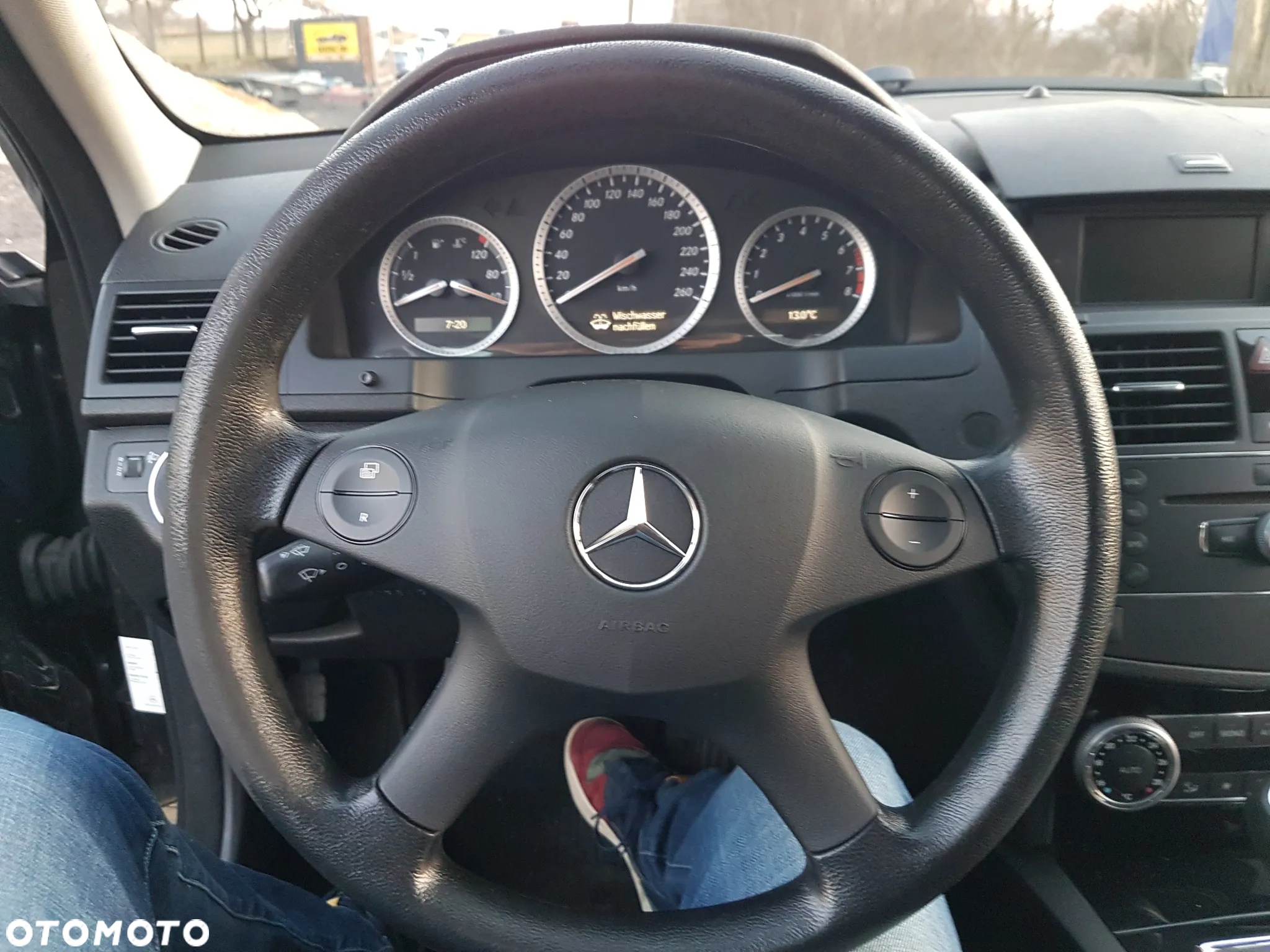 Mercedes-Benz Klasa C 200 T (BlueEFFICIENCY) Avantgarde - 19