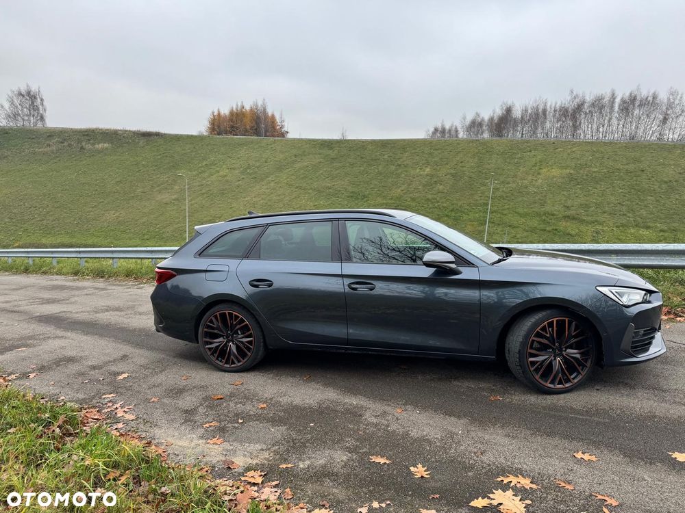 Cupra Leon Sportstourer - 8