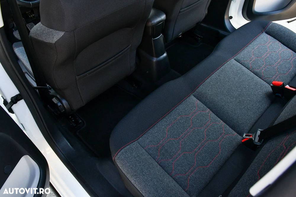 Citroën C3 Pure Tech 110 S&S SHINE - 22