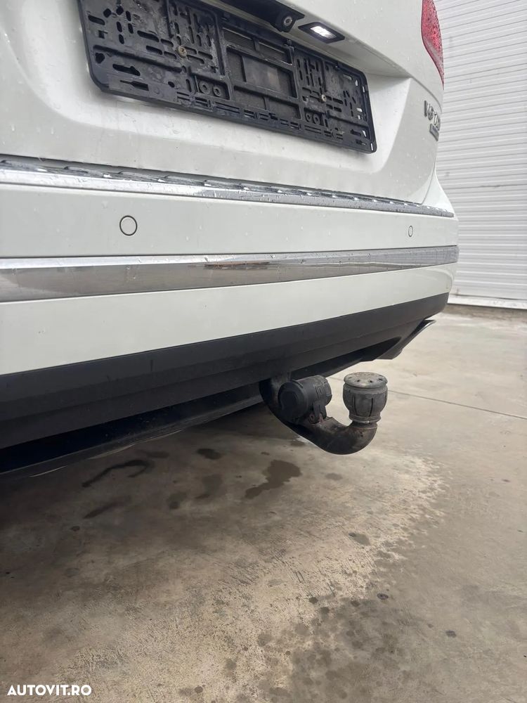 Volkswagen Touareg - 26