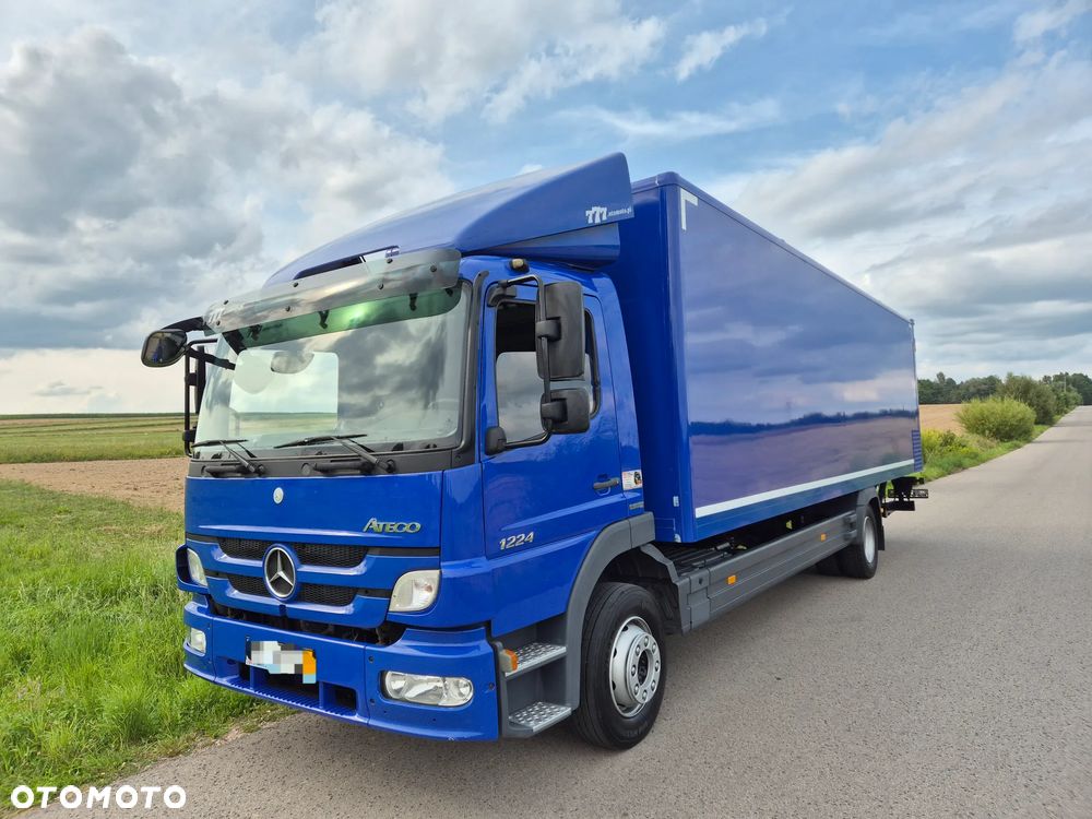 Mercedes-Benz Atego 1224 z Niemiec 9m kontener izoterma podział manual 1222 okazja - 4