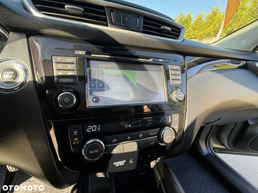 Nissan Qashqai 1.6 dCi 4x4 Tekna - 19