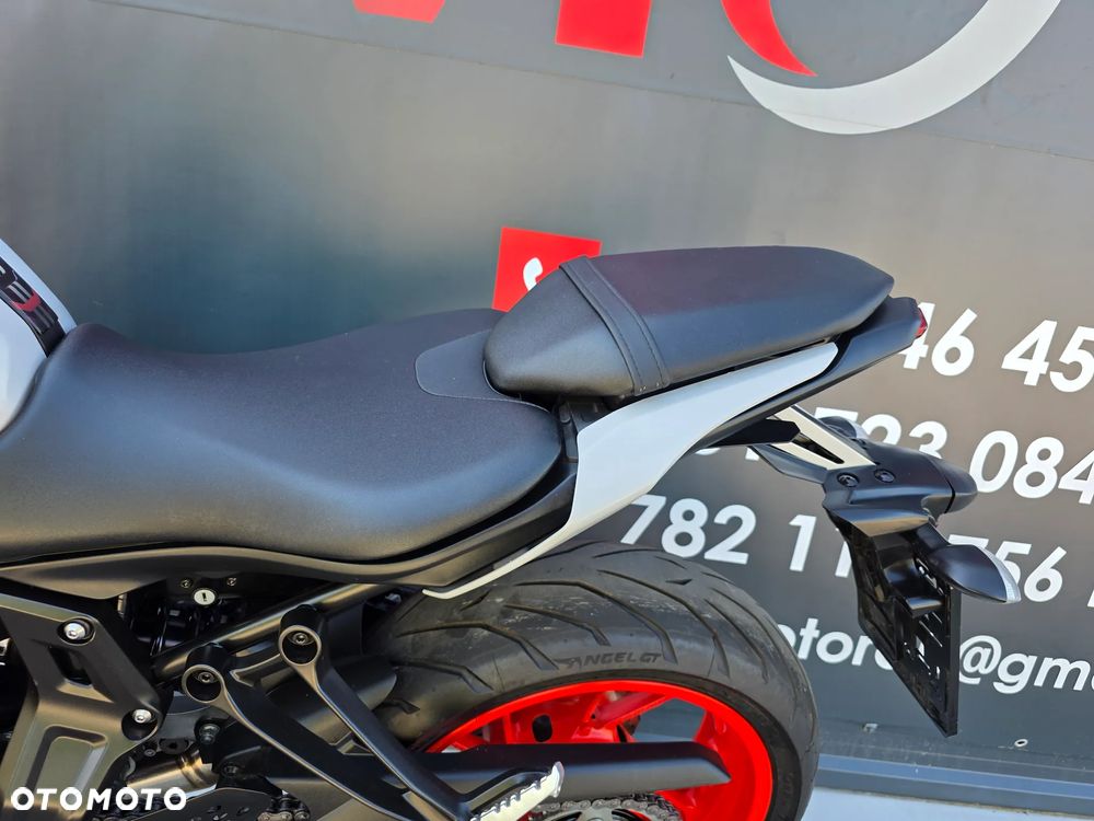 Yamaha MT - 8