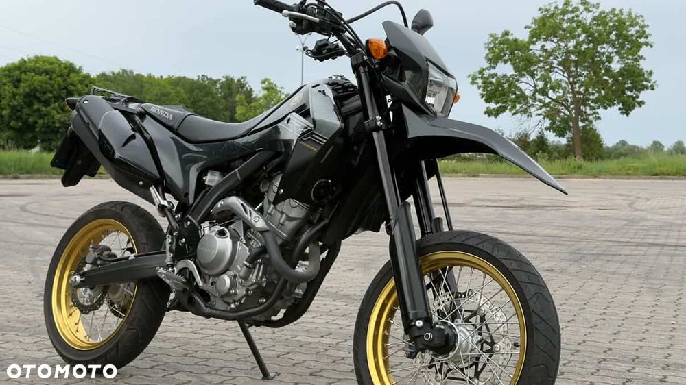 Honda CRF - 1