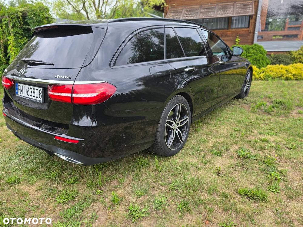 Mercedes-Benz Klasa E 350 d 4-Matic 9G-TRONIC - 2