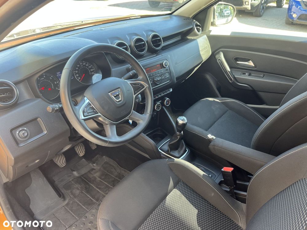 Dacia Duster 1.6 SCe Essential - 9