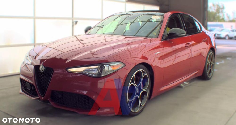 Alfa Romeo Giulia 2.0 Turbo 16V AT8 Veloce Ti - 5