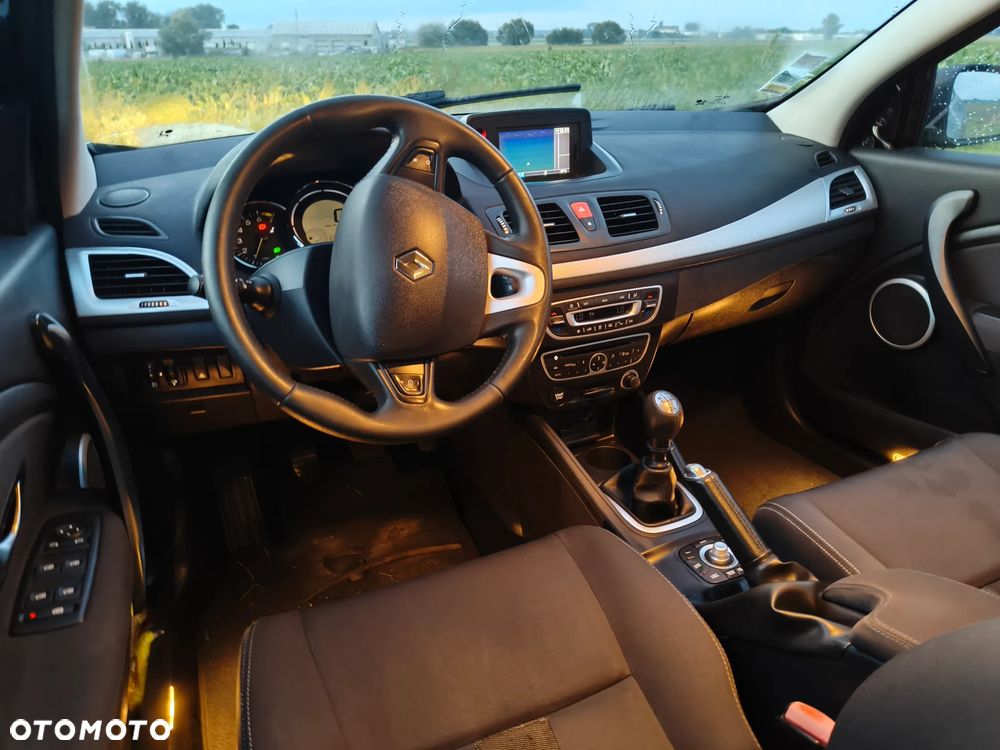 Renault Megane - 25