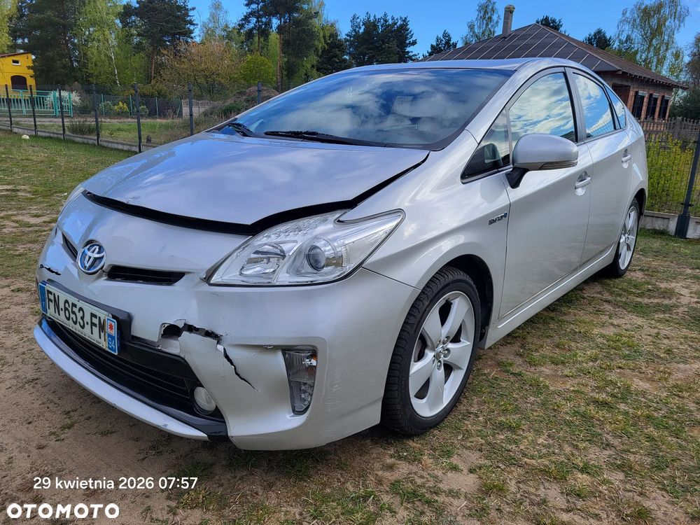 Toyota Prius (Hybrid) Executive - 4