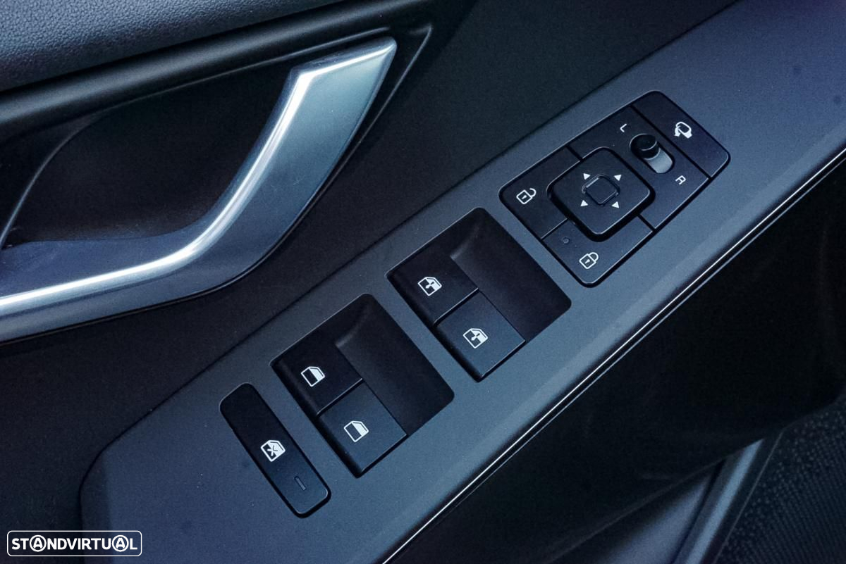 Kia Niro EV 64kWh Drive - 23