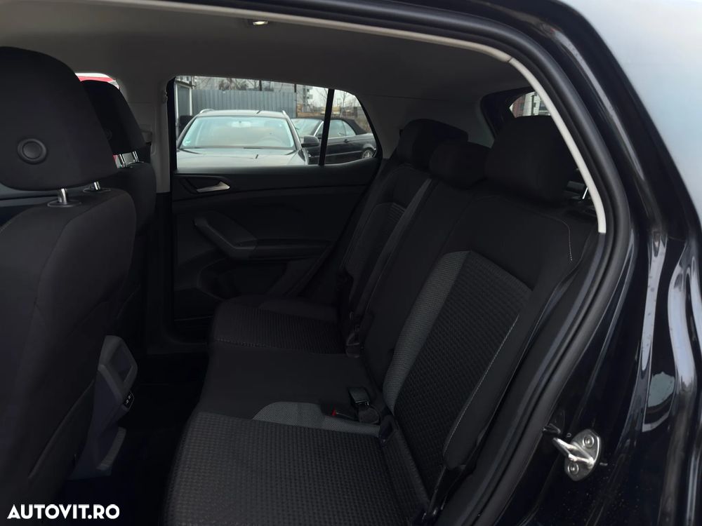 Volkswagen T-Cross 1.0 TSI OPF ACTIVE - 10