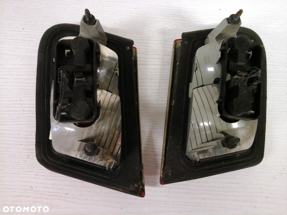 SAAB 93 9-3 LAMPA LEWA LUB PRAWA TYLNA W KLAPĘ 02-07 SEDAN - 3