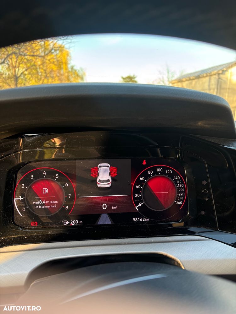 Volkswagen Golf 1.0 TSI Life - 10