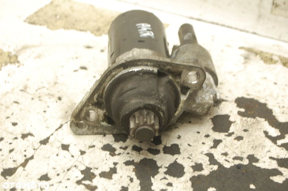 ROZRUSZNIK BOSCH AUDI A4 B6 2.0 ALT AWA - 2