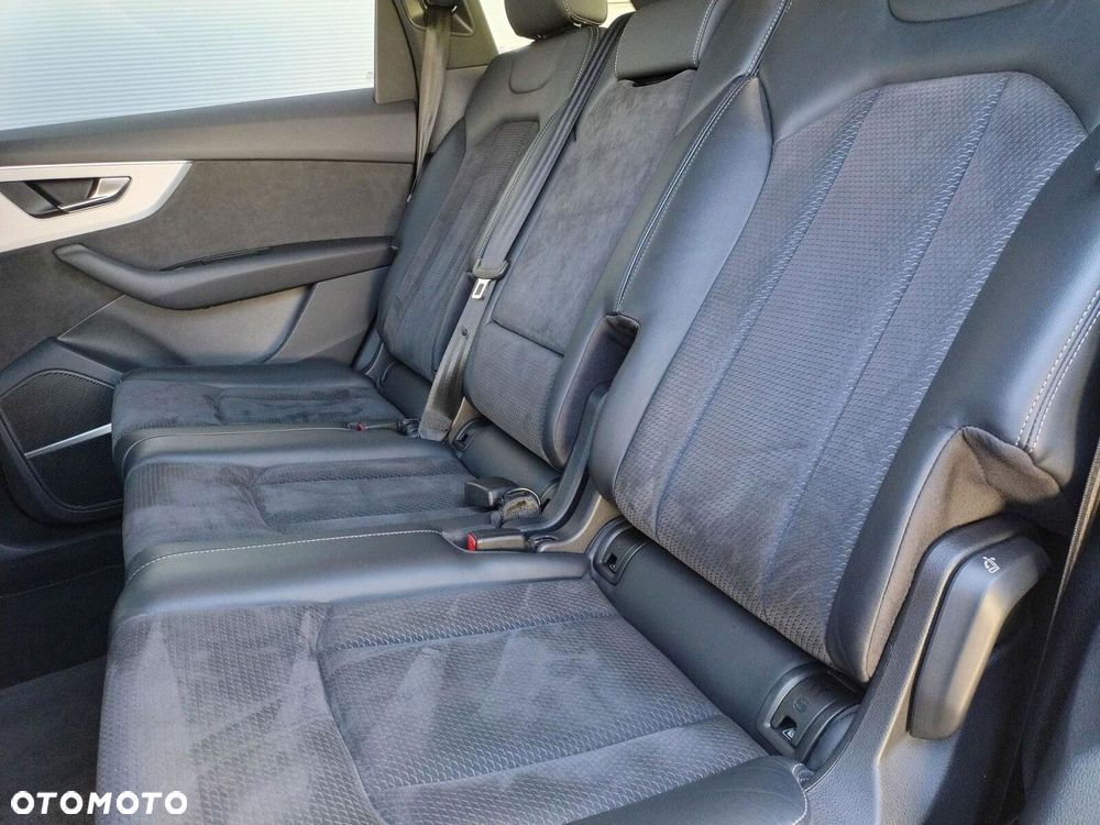 Audi Q7 45 TDI mHEV Quattro S Line Tiptr - 30