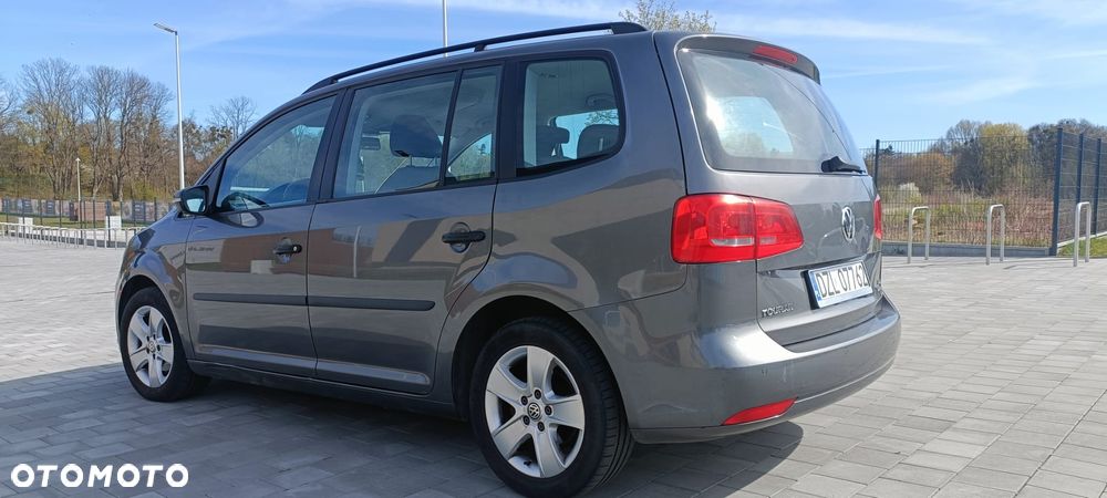 Volkswagen Touran 1.6 TDI DPF BlueMotion Technology Life - 10