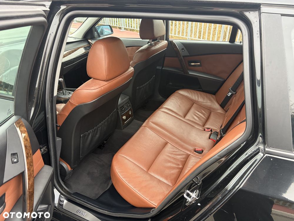 BMW Seria 5 - 10