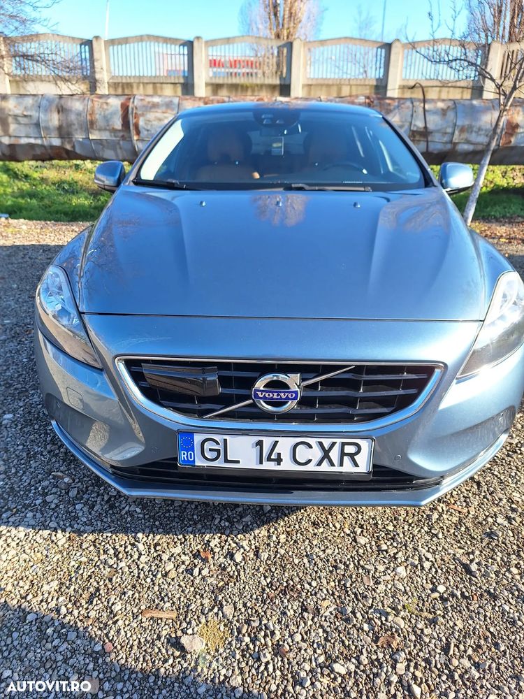 Volvo V40 D2 - 1