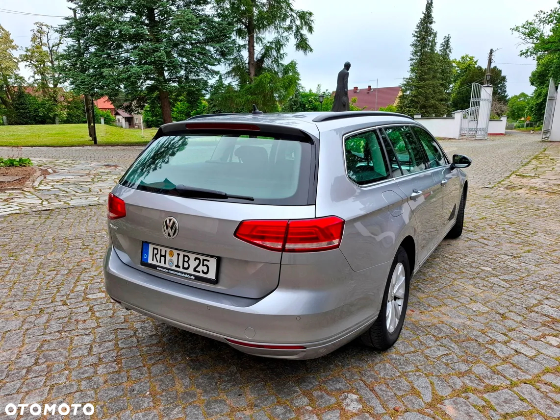 Volkswagen Passat 2.0 TDI BMT SCR Trendline DSG7 - 6