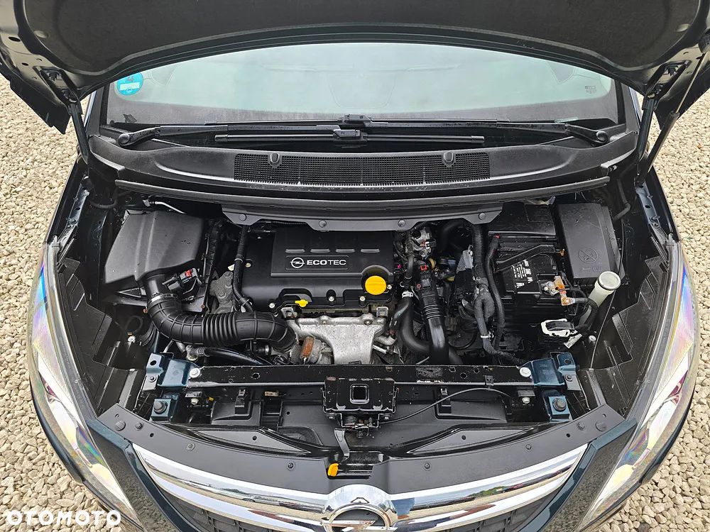 Opel Zafira 1.4 Turbo Active - 33