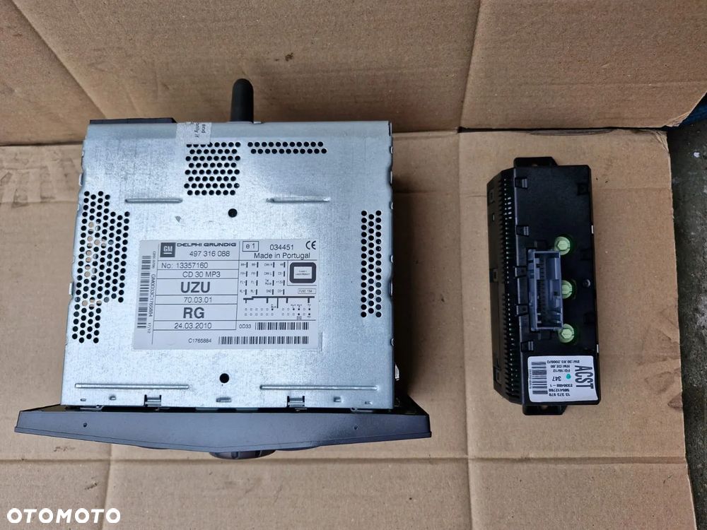 Radio wyświetlacz Opel Corsa D  AUX PIN - 2