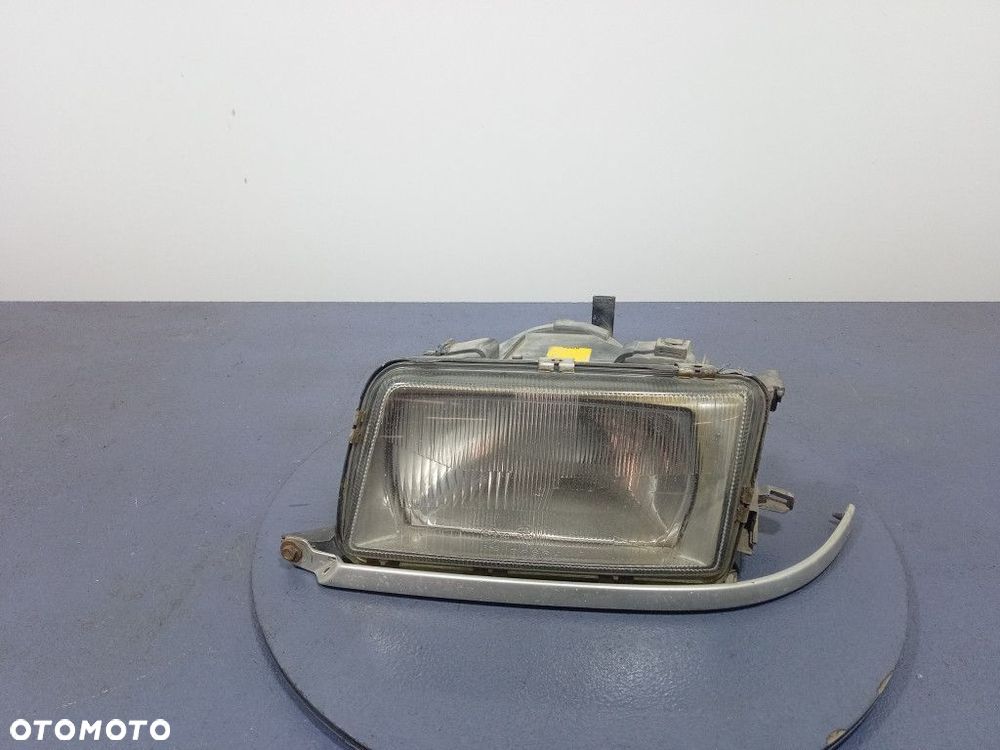 AUDI 80 B4 1.9 D REFLEKTOR LEWY PRZÓD LAMPA PRZEDNIA - 1