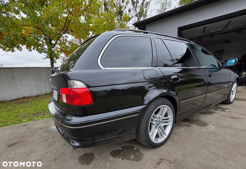BMW Seria 5 - 10