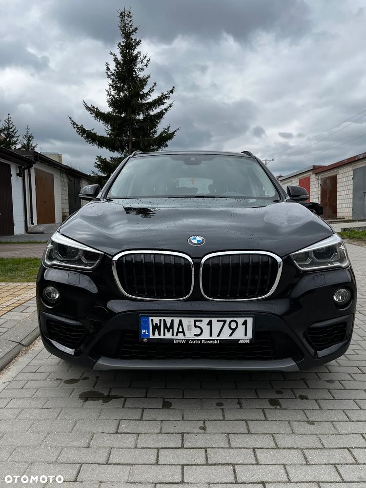 BMW X1 sDrive20d Advantage sport - 2