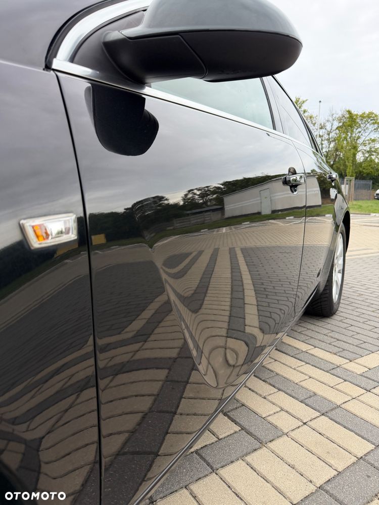 Opel Insignia 2.0 CDTI Active - 20